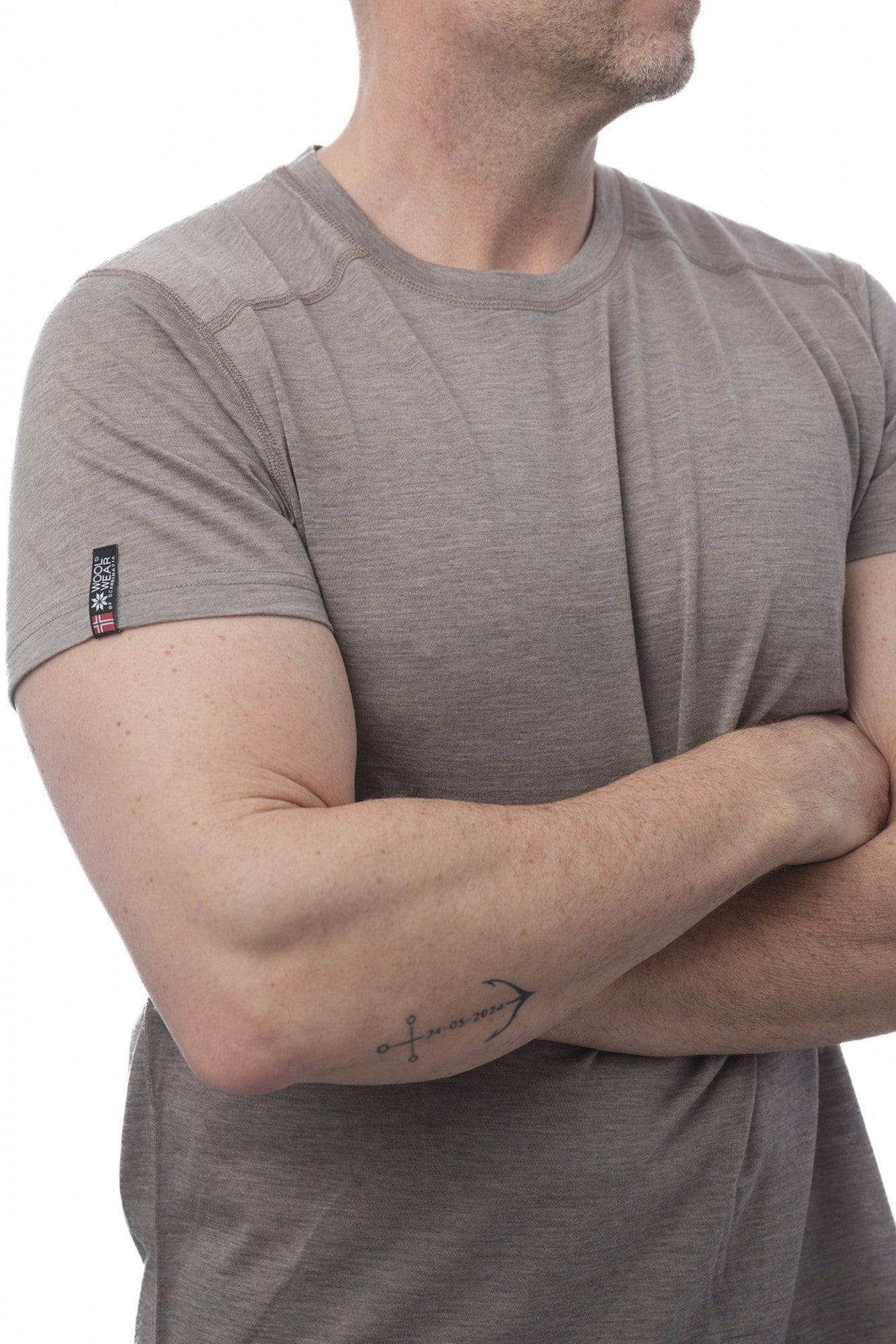 Baselayer-T-Shirt von WOOLWEAR of Scandinavia aus 100 % Merinowolle, Kurzarm