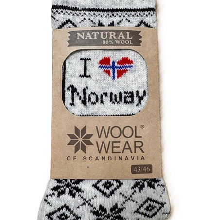 80% Wolle mit norwegischer Flagge