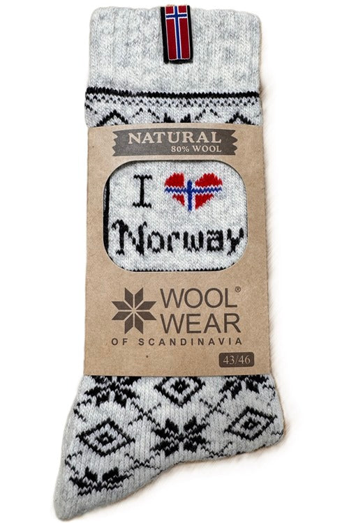 80% Wolle mit norwegischer Flagge