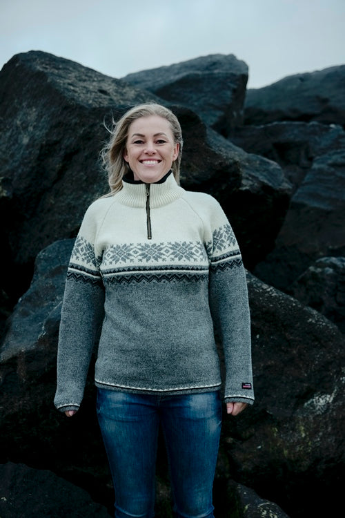 Norweger Pullover aus 100% reiner Wolle mit nordischem Muster, Raglanärmel