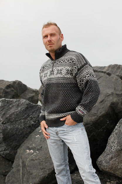 Original Norweger Pullover im Setadals Muster aus 100% reiner Wolle von Norwool