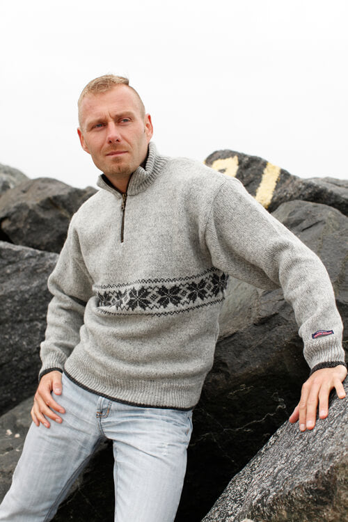 Norweger Pullover aus 100% reiner Wolle mit Reißverschluss aus Norwool