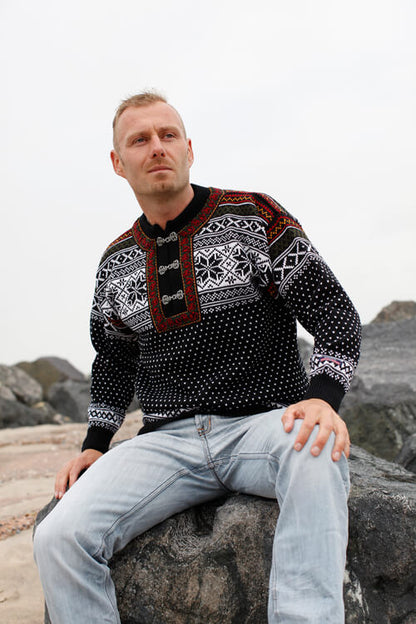 Norweger Pullover von Gjestal aus 100% Kammgarn mit Zinnösen