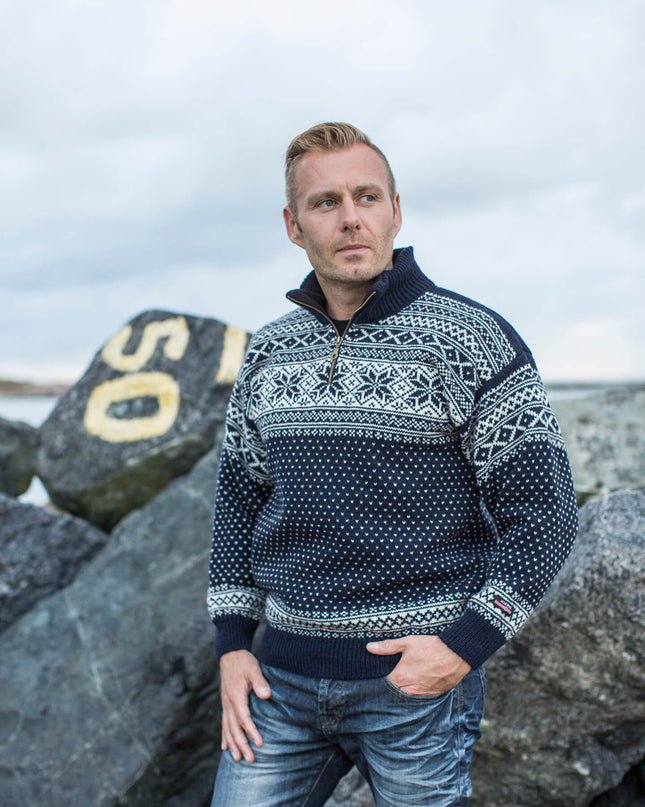 Original Norweger Pullover im Setadals Muster aus 100% reiner Wolle von Norwool